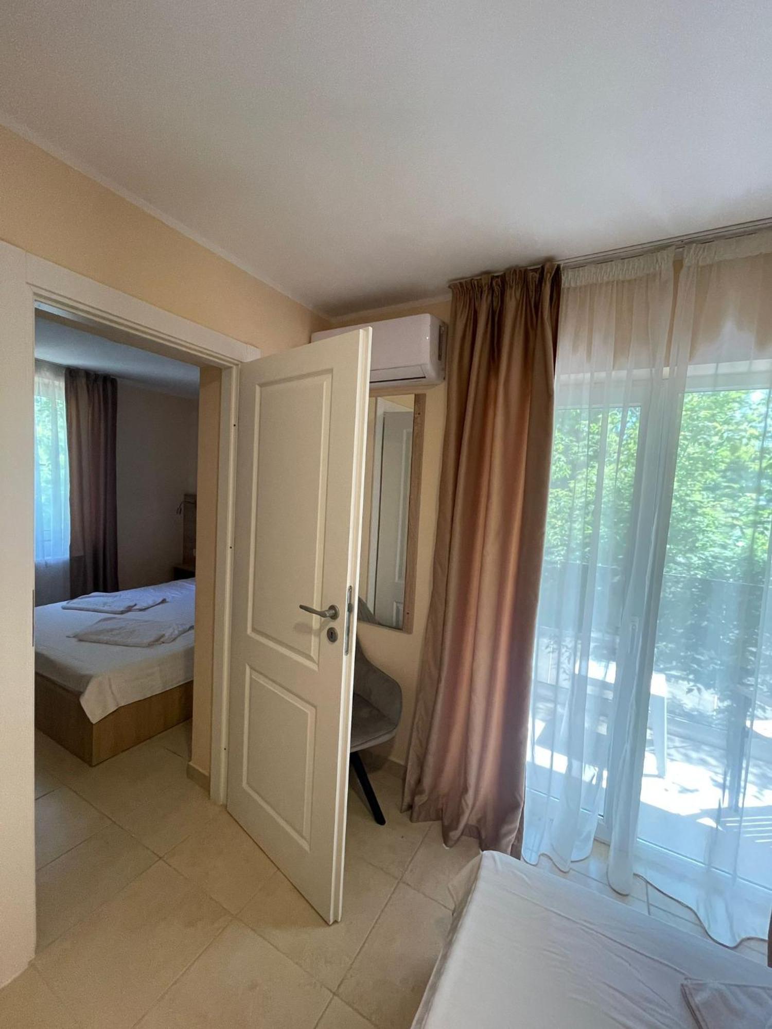 Hotel Olt By Ventura Mamaia Quarto foto